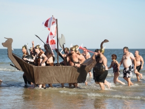 bull-on-the-beach-galleon