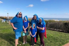 family-of-sharks-team-pic
